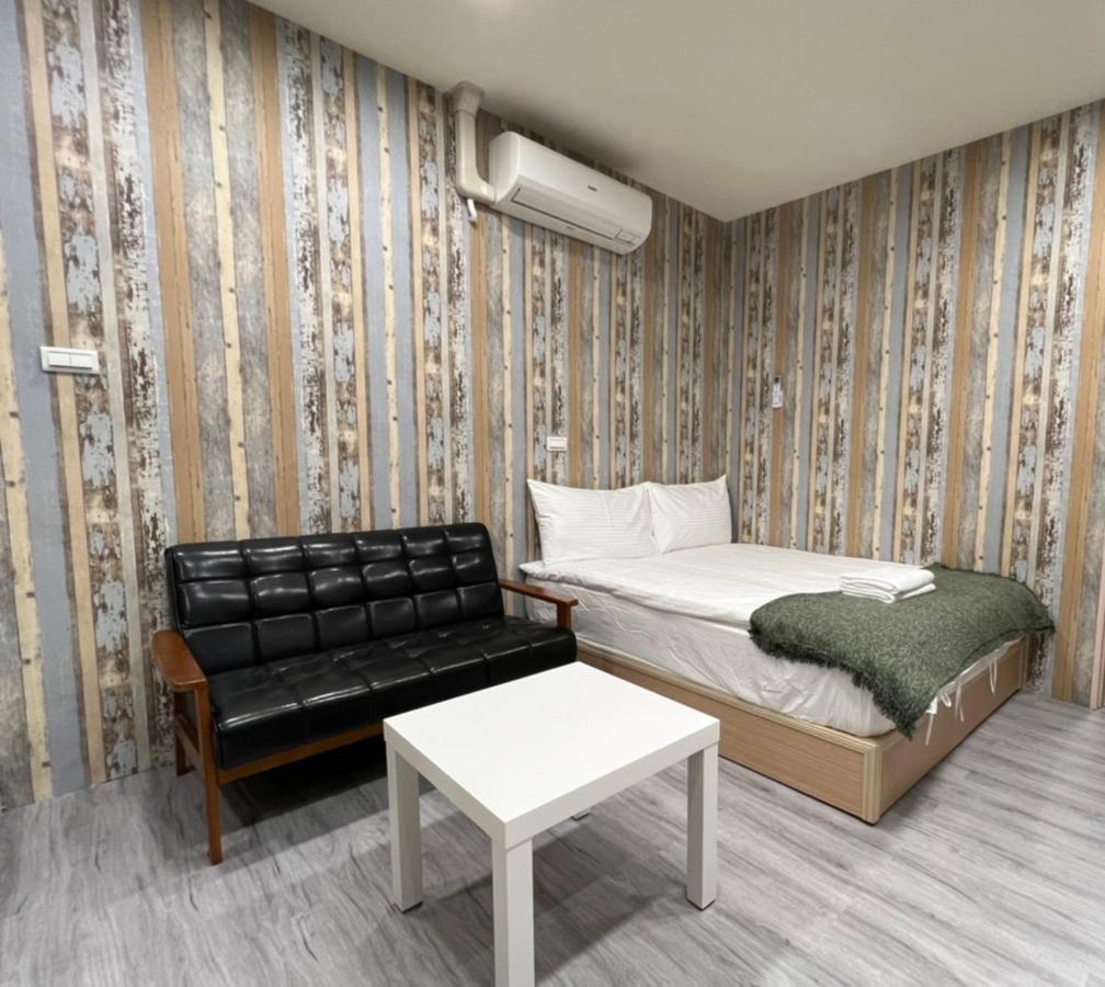 Reise Guesthouse 喜遊旅宿 ゲストハウス 旅マニア 타이난 외부 사진